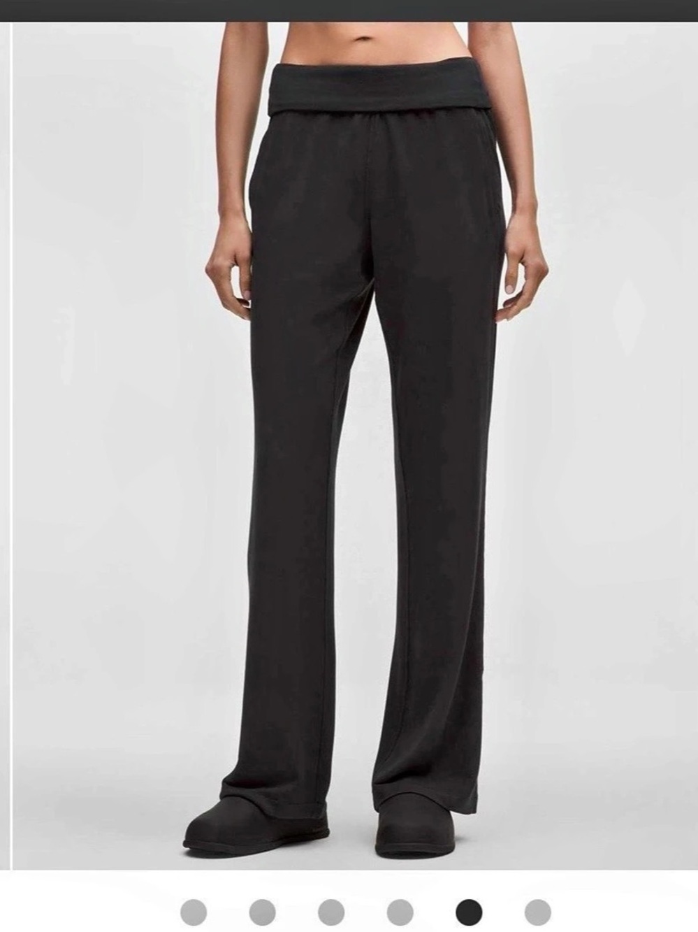 Lululemon becalm mid rise flare